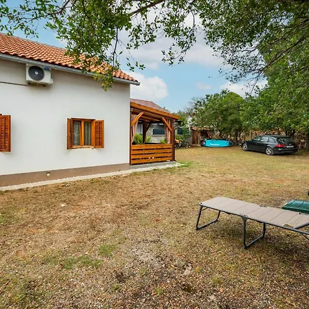 Casa de Férias 3 Bedroom Stunning In *