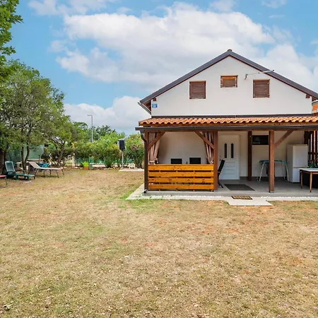 3 Bedroom Stunning In Casa de Férias *